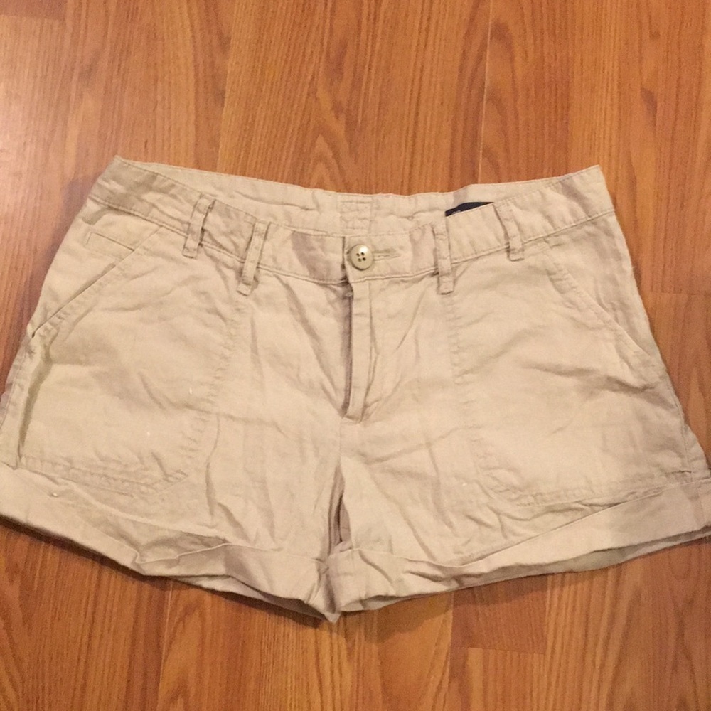 Gap Shorts size 6 (J)